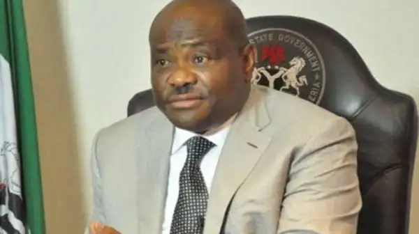 Wike poaches Amaechi’s stalwarts to deplete fragmented APC