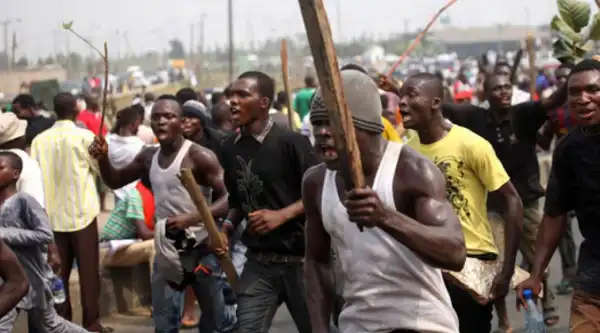 Hoodlums Attack Worshipers During Ramadan Prayer In Niger