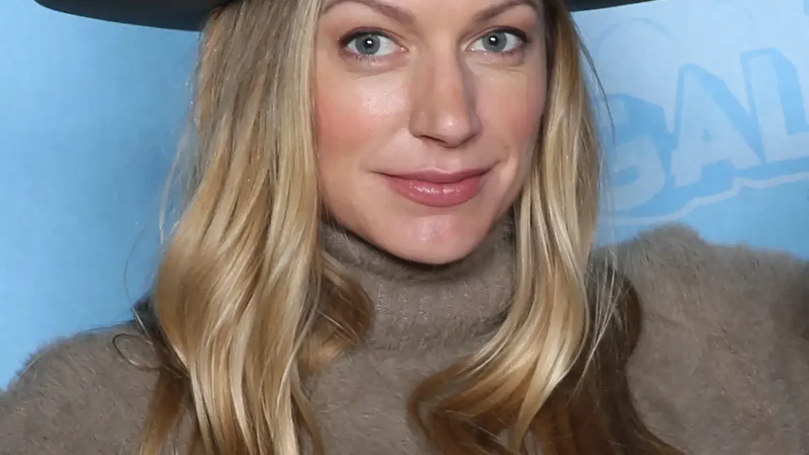 Age & Career Of Jes Macallan