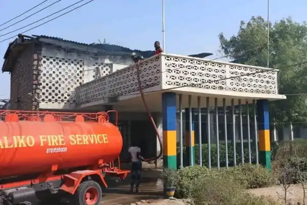 Fire Engulfed The First Floor Of Kano State Police Command