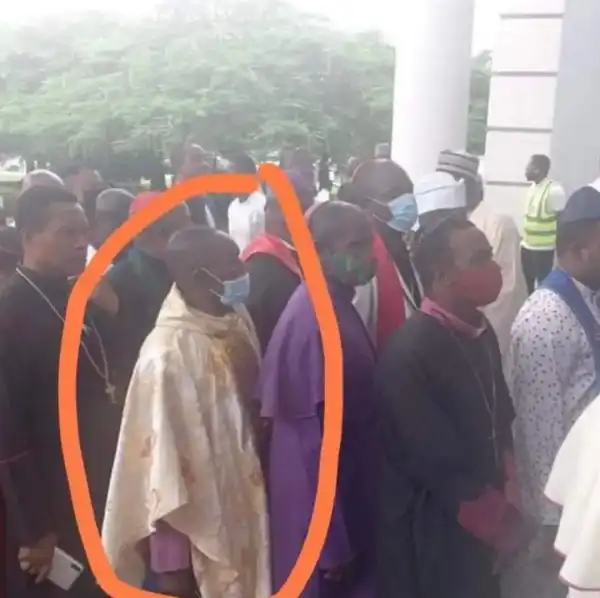 Seun Osewa Knocks Tinubu Over Fake Bishop Stunt