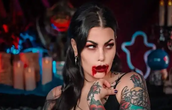 Age & Career Of Bailey Sarian