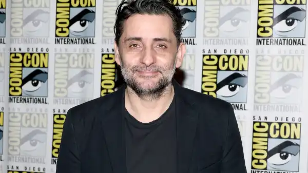 Carry-On Director Jaume Collet-Serra Finds Next Project in Thriller Movie Play Dead