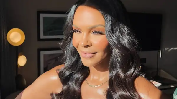 Biography & Career of Samantha Mumba