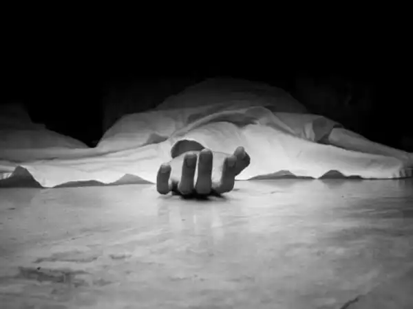 Black Sunday in Ekiti as man stabs ex-wife to death, kills himself