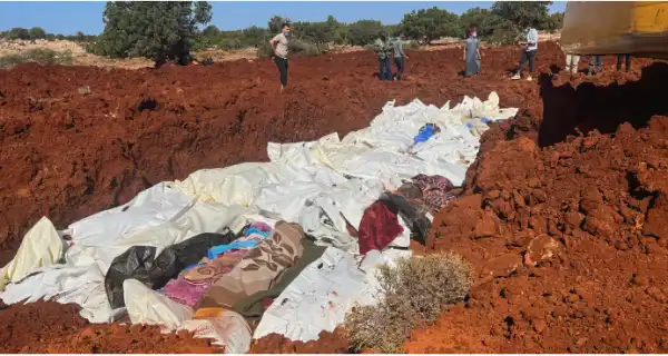 Libya flood kill 6,000, victims buried in mass graves