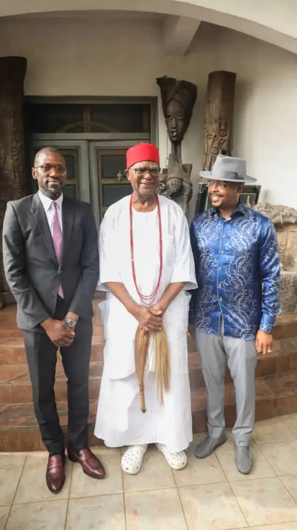 Obi of Onitsha receives Flutterwave boss GB, endorses fintech in Southeast