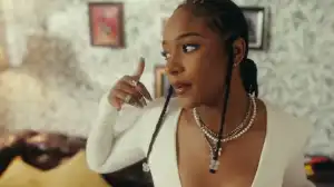 Iyanya ft. Ayra Starr - Call (Video)