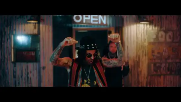 Yelawolf & Caskey Feat. DJ Paul - Open (Video)