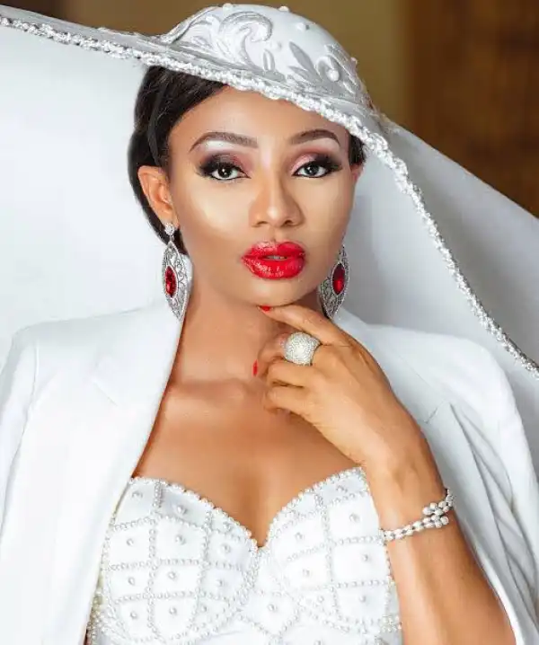 Age & Career Of Nimi Nwofor