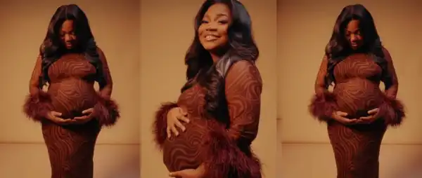 “This Season Will Forever Be Special” -Mercy Chinwo Shares Pregnancy Throwback, Prays For TTC Mothers