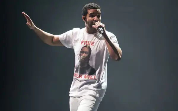 Drake - Back To Back Freestyle