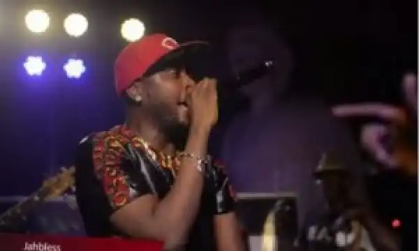 VIDEO: Jahbless Electrifying Performance At The Industry Nite