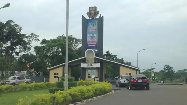 OAU condemns armed robbery attacks on students