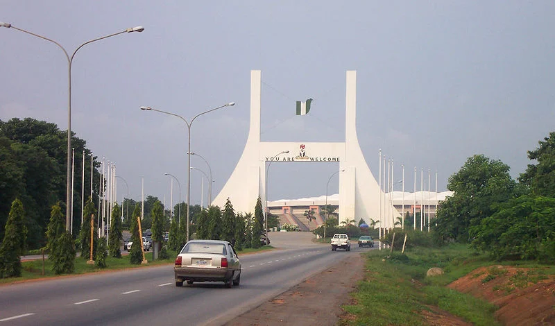 Protesters block Abuja-Kaduna Highway