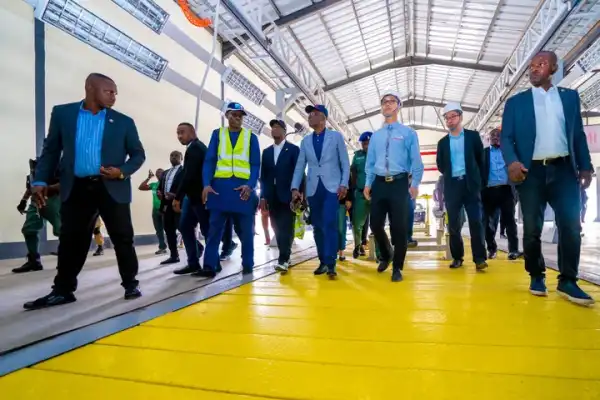Sanwo-Olu Visits GAC Car Assembly Plant In Ogba, Lagos