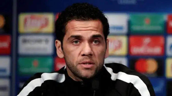 LaLiga: Dani Alves Set For Shock Return To Barcelona, To Become Lowest-Paid Player