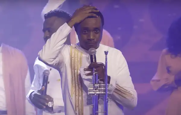 Nathaniel Bassey ft. Victoria Orenze - Ebenezer Live (Video)