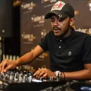 Kabza De Small – Glory ft. Msaki (Simple Fridays Mix)