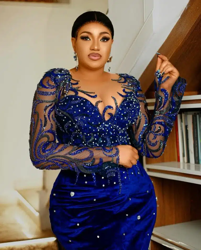 Queeneth Hilbert fights dirty with fans who questioned her about her son’s father