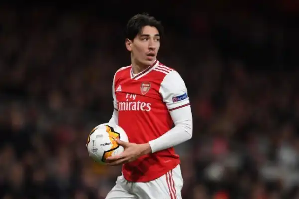 Barcelona In Talks To Sign Arsenal Defender Bellerin