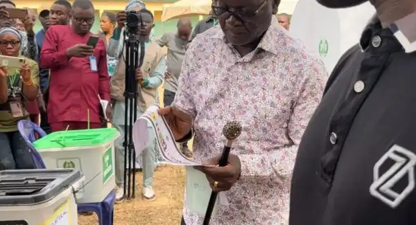 Gov Ortom Flaunts Ballot Paper After Voting For Obi