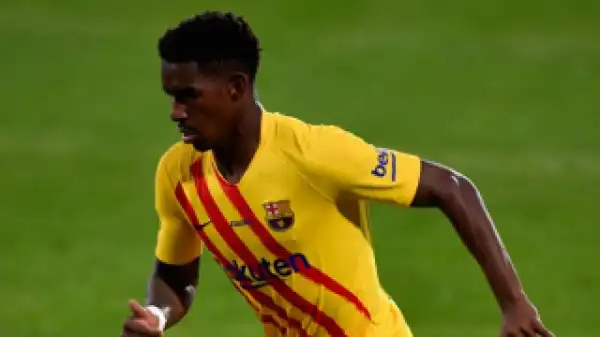 Barcelona fullback Junior Firpo in Leeds waiting for medical go-ahead