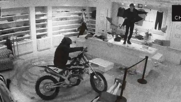 ThxSoMch – Hate (Video)