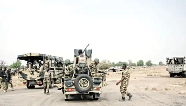 Troops destroy bandits’ den in Kaduna, rescue abductees