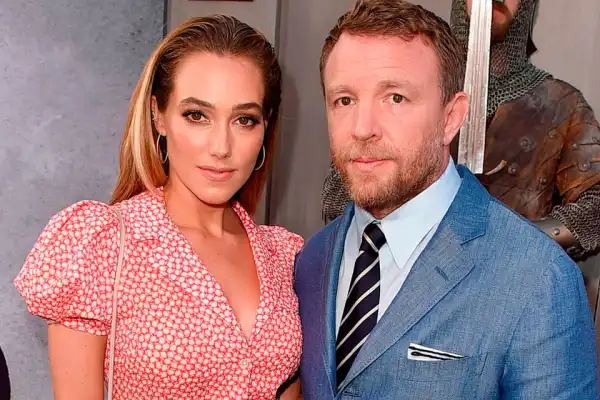 Biography & Career Of Jacqui Ainsley