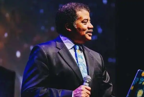 Biography & Career Of Neil deGrasse Tyson