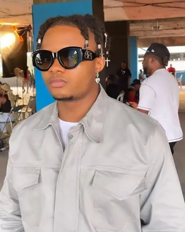 I’m Not 21 Yrs – Singer, Crayon Clarifies Age