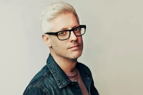 Matt Maher – One Heart At A Time