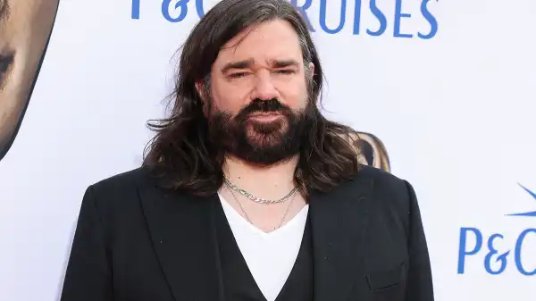 Minecraft Movie Cast: Matt Berry in Negotiations to Star Opposite Jason Momoa