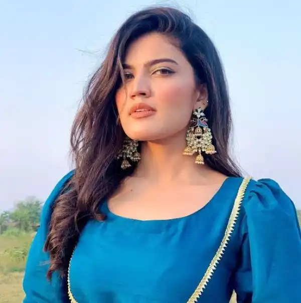 Biography & Creer of Iqra Kanwal
