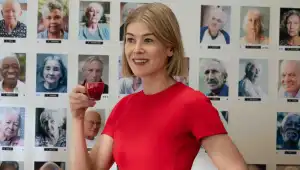 Rosamund Pike to Lead Netflix’s Silicon Valley Series Thumblite