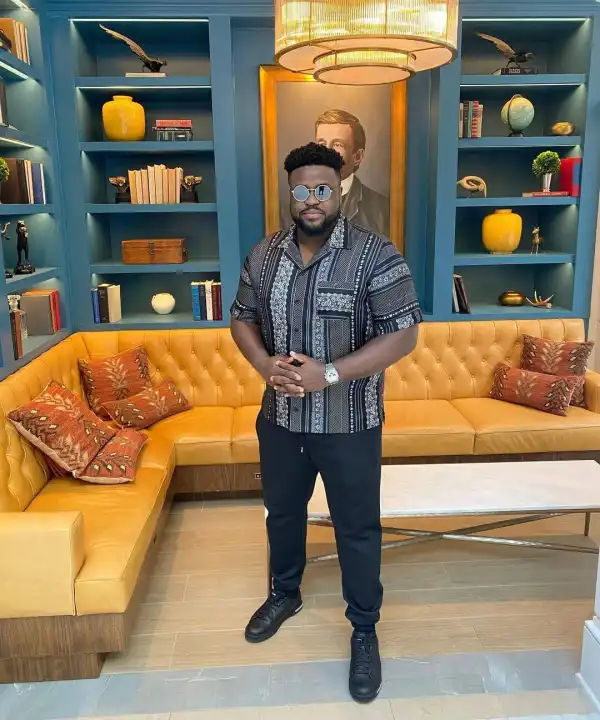 Biography & Net Worth Of Adewale Adeleke