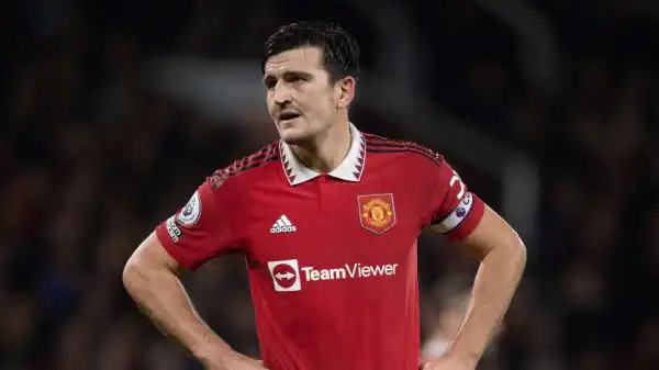 Erik ten Hag sets challenge to Harry Maguire over Man Utd role