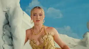 Alesso - Words ft. Zara Larsson (Video)