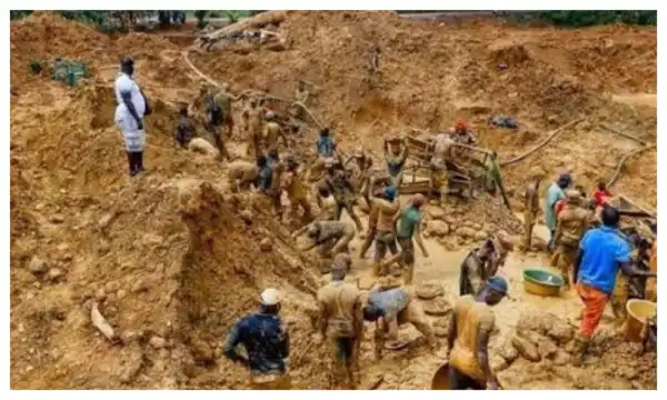 Scores missing as collapsed mining pit claims 13 lives in Zamfara