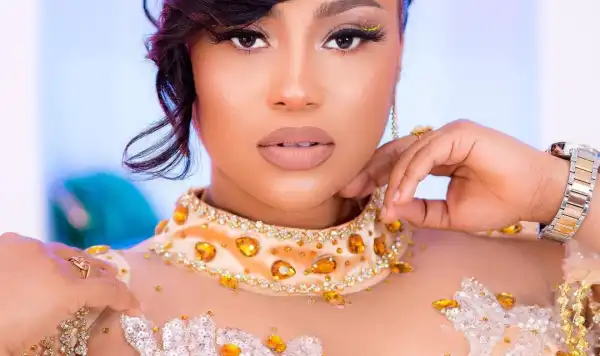 Net Worth Of Esma Platnumz