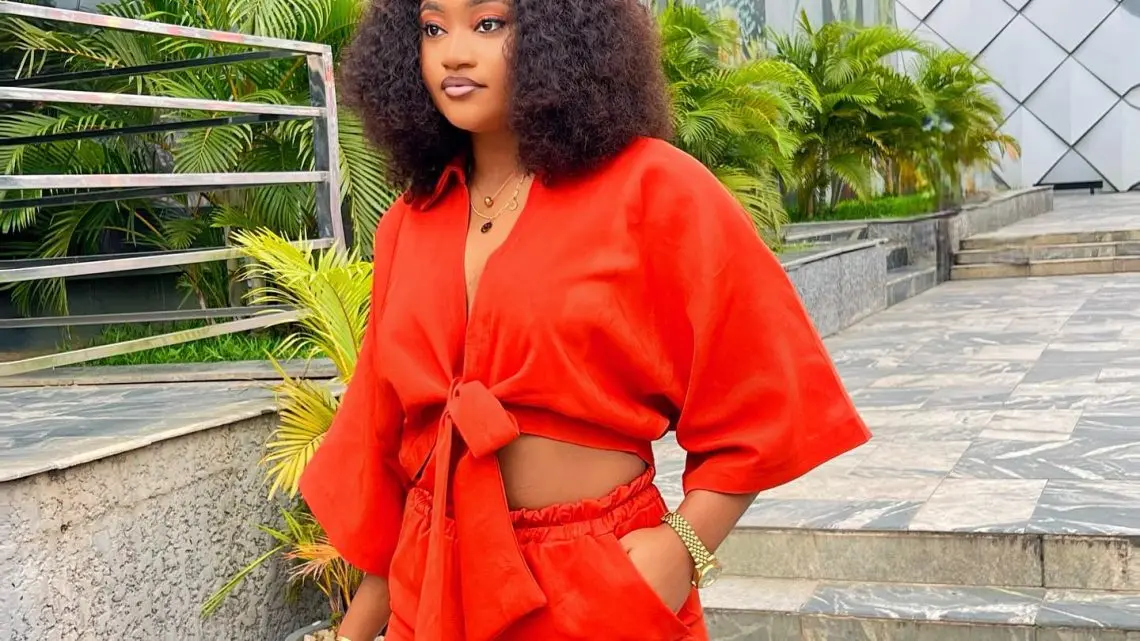 Biography & Career Of Sheila Courage