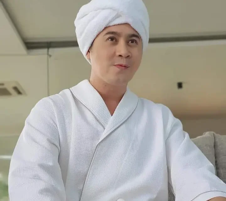 Age & Career Of Nay Toe