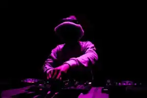 Mdu aka Trp – Massive ft Soa Mattrix