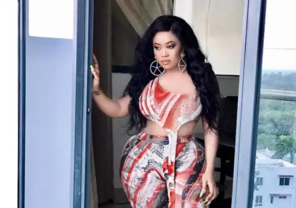 Kenyan socialite, Vera Sidika replies fans who claims that her name isn’t known in heaven