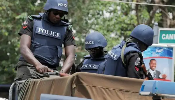 Drama As Ogun Police Arrests Seven Suspected Ritualists With Human Parts