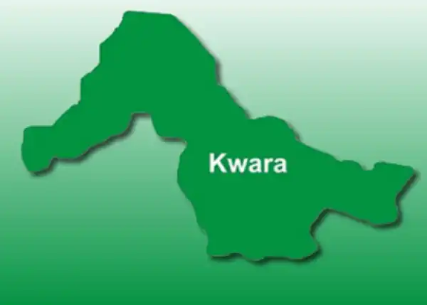 Suspected burglars, police clash in Kwara, market shut