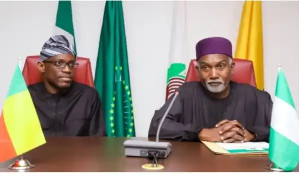 Coup: Nigeria, Benin foreign ministers meet