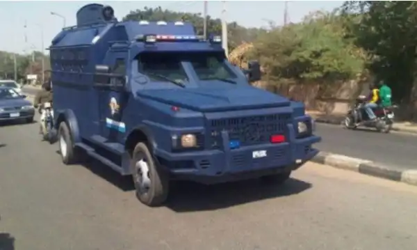 2 Confirmed Dead As Police Engage In Gun Battle With Kidnappers Near Ogun State Polytechnic