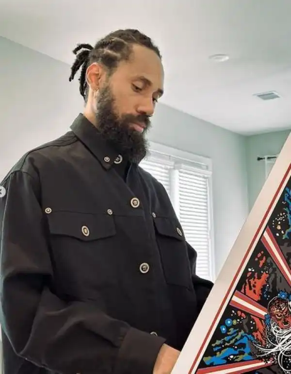 Phyno Buys 20 Housing Units Days After Welcoming First Child (Video)